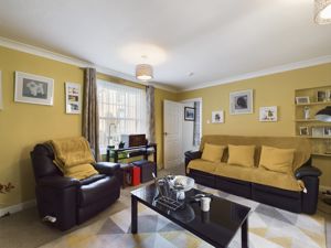 Living room- click for photo gallery